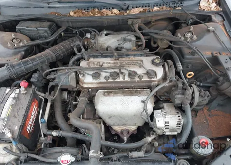 2002 Honda Accord 2.3 Ex/2.3 Se z USA, uszkodzony, nr VIN 1HGCG66882A113119